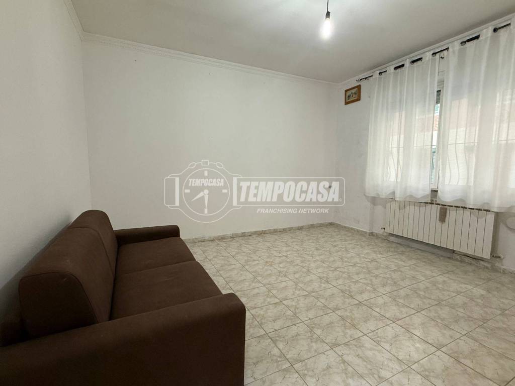 Appartamento a Busto garolfo in Via Antonio Gramsci 1/C - Foto 2