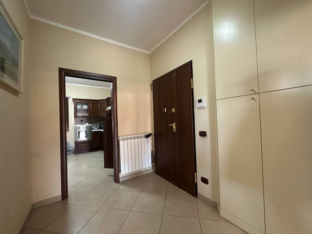 Appartamento a Castellammare di stabia in Via Alessandro Volta, 19 - Foto 3