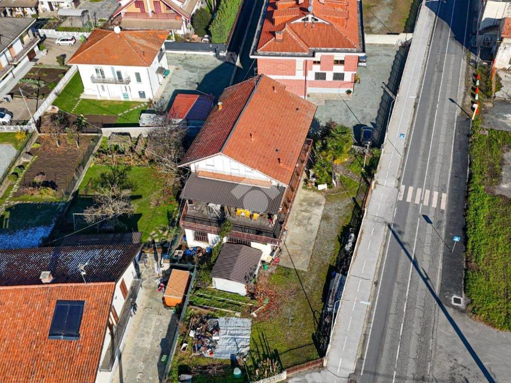 Casa indipendente a Revello in Via Valle Po, 114 - Foto 3