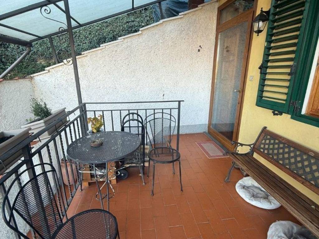 Appartamento a Barberino di mugello in Piazza Camillo Benso di Cavour - Foto 3