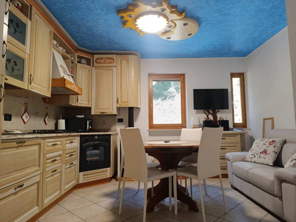 Appartamento a San gregorio nelle alpi in via belvedere - Foto 2