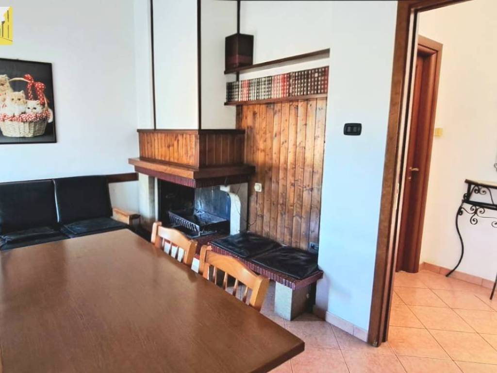 Appartamento a Montorio al vomano in Via Degli Abeti - Foto 5