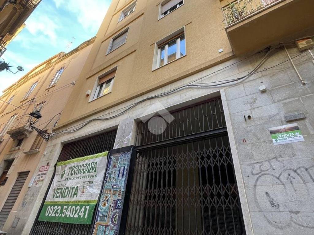 Immobile a Trapani in Locale commerciale Via Dei crociferi, 6 - Foto 3