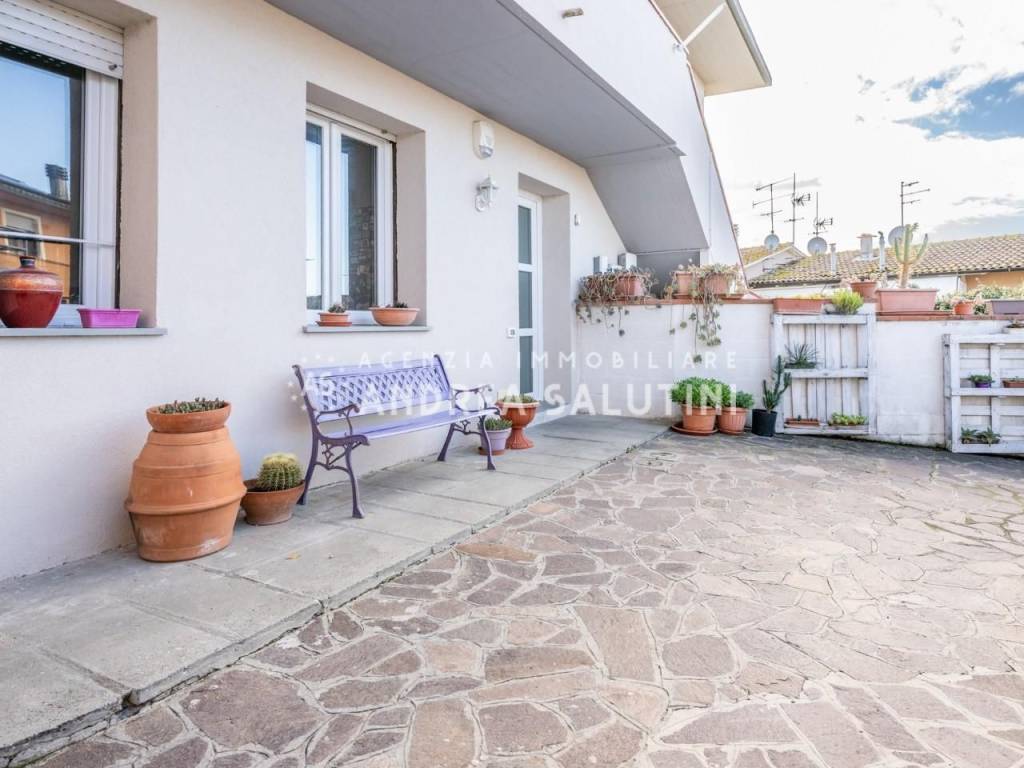 Appartamento a Pontedera in Via dei Fabbri, , 56025 - Foto 2