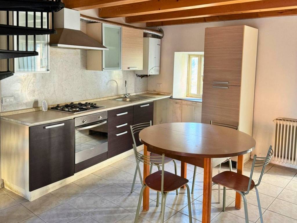 Casa indipendente a Thiene in Via Chilesotti - Foto 2