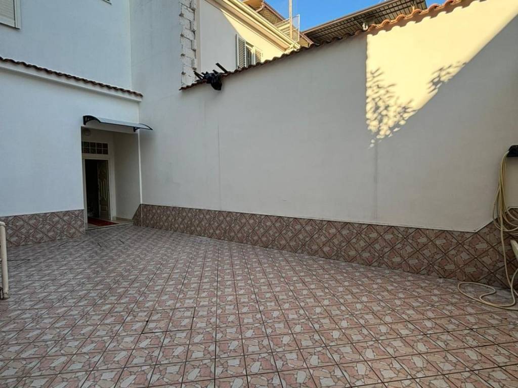 Villa a Portico di caserta in Via Fratelli Kennedy Vico 2 - Foto 3