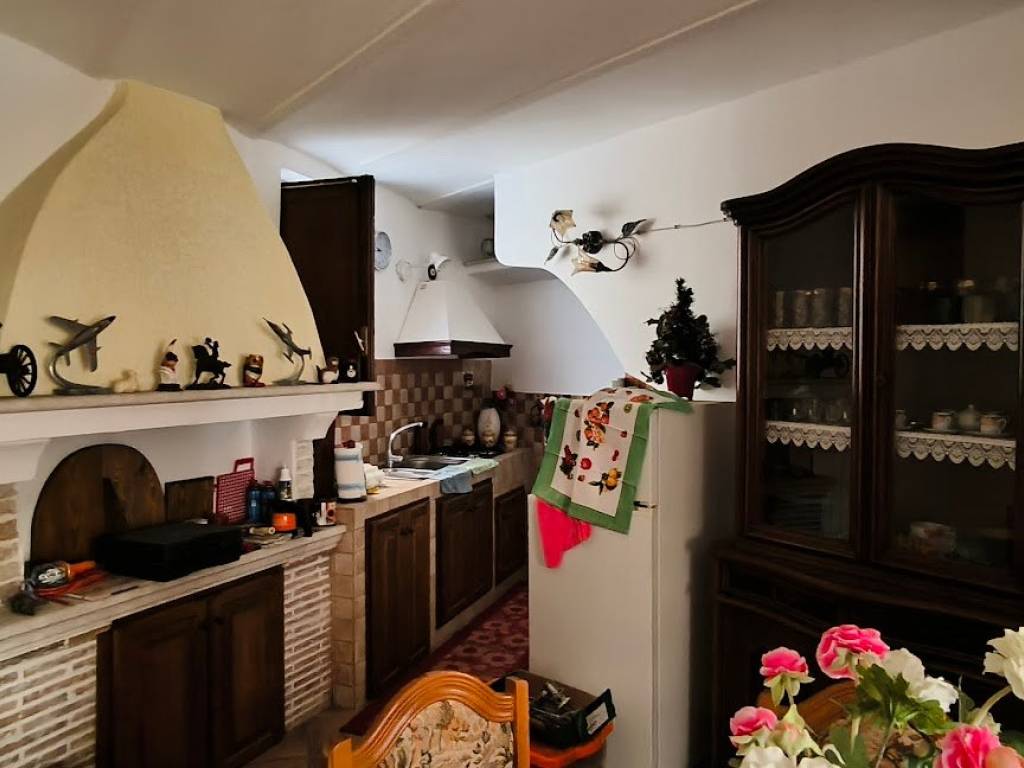 Appartamento a Formia in Via Sant'Antonio Abate - Foto 2
