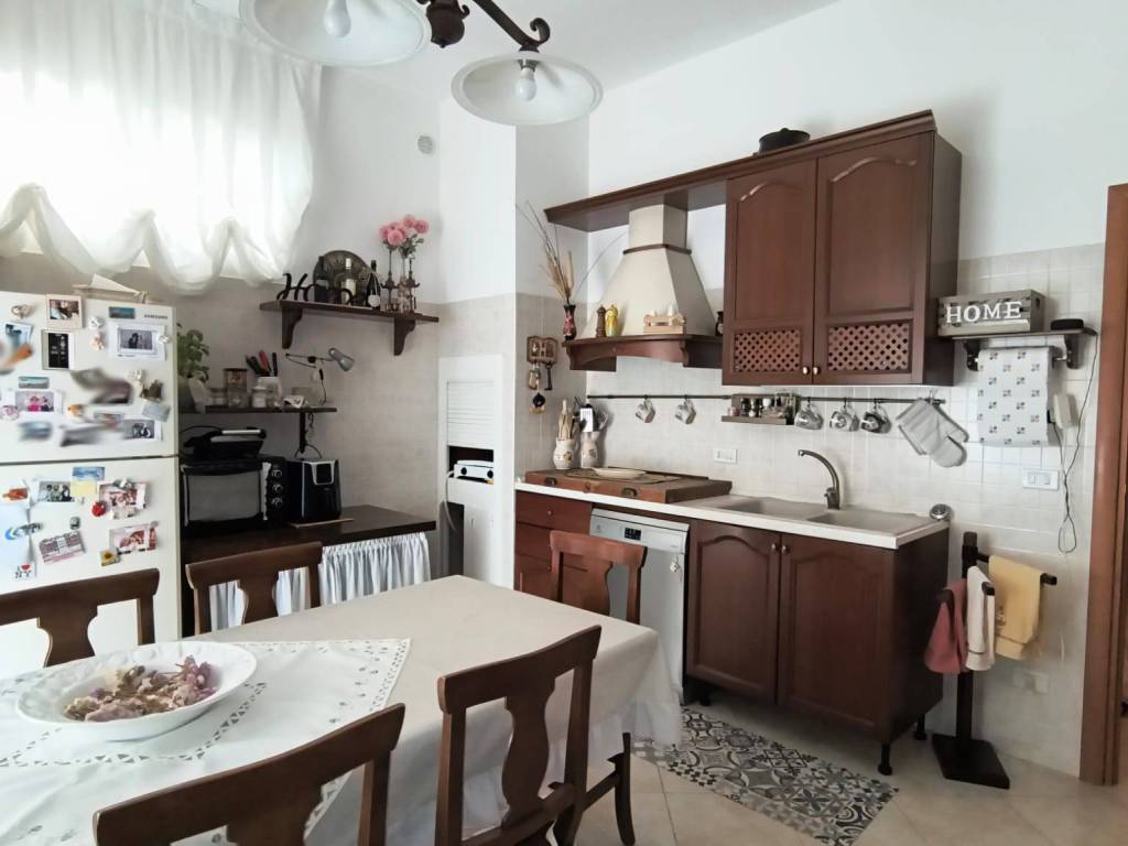 Appartamento a Monopoli in Via Petracca - Foto 2