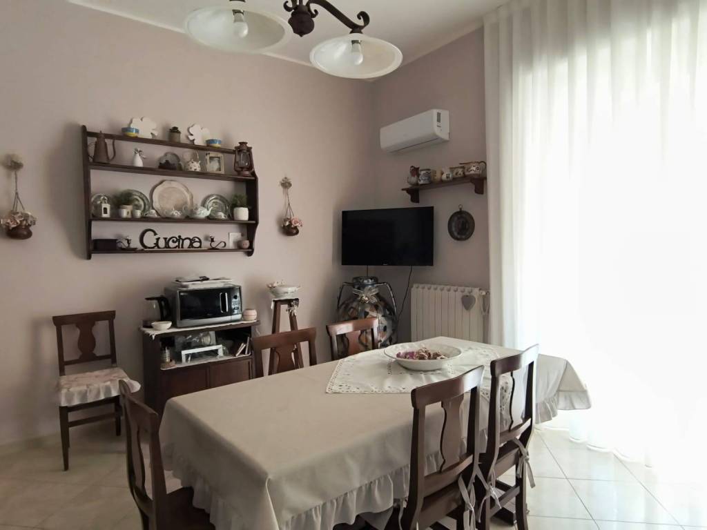 Appartamento a Monopoli in Via Petracca - Foto 4