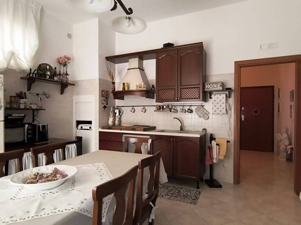 Appartamento a Monopoli in Via Petracca - Foto 5