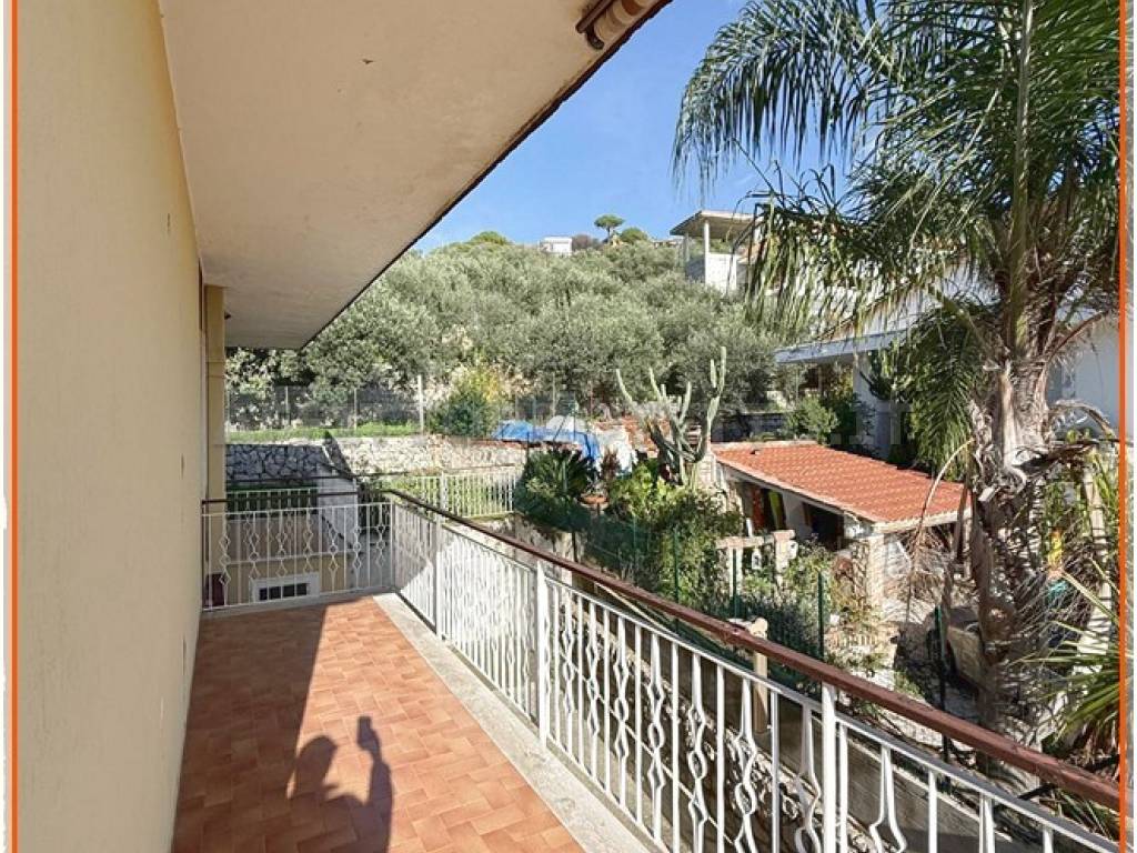 Appartamento a Formia in Via Santa Maria la Noce - Foto 5