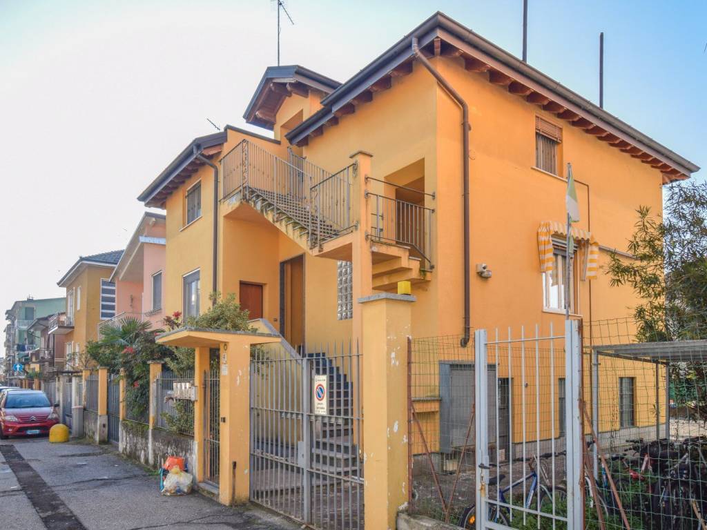 Appartamento a Lodi in Via Flora Tresseni - Foto 3