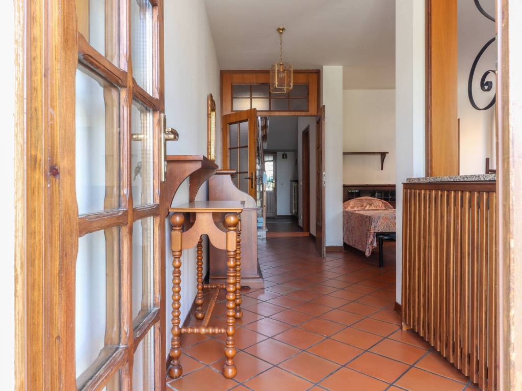 Villa a Cento in Via Prampolini, 5 - Foto 2