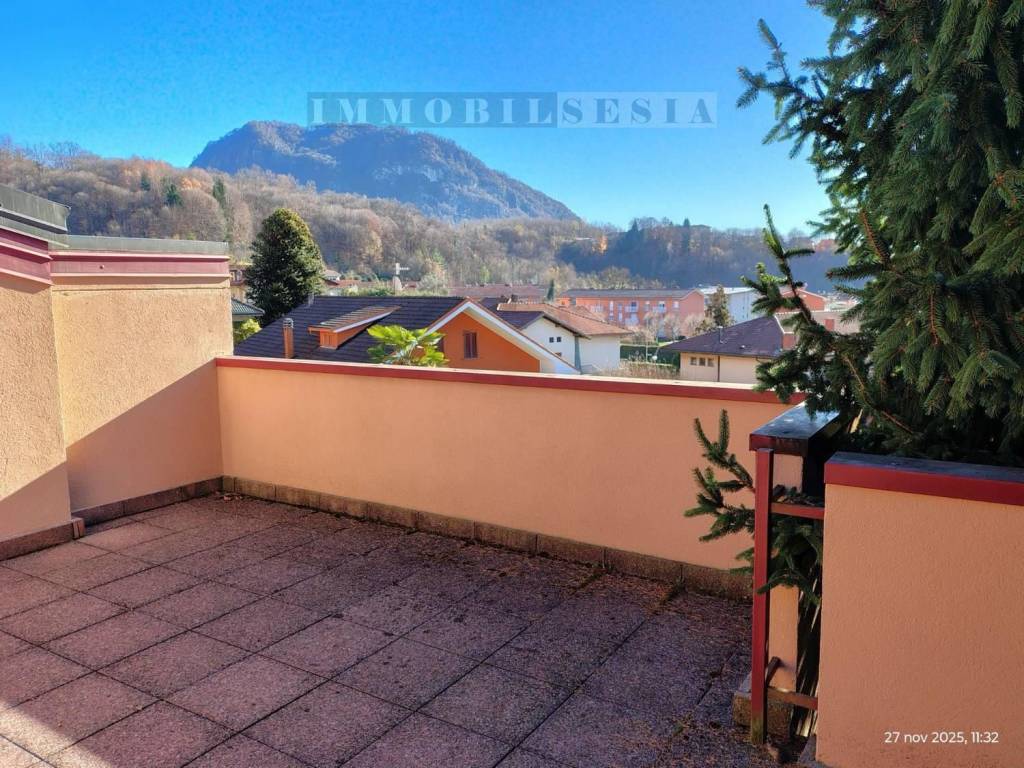 Villetta a schiera a Borgosesia in Via brnardino lanino, 15 - Foto 3