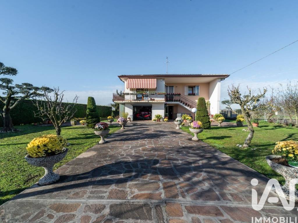 Villa a Selvazzano dentro in Via Don Giovanni Bosco, 149 - Foto 2