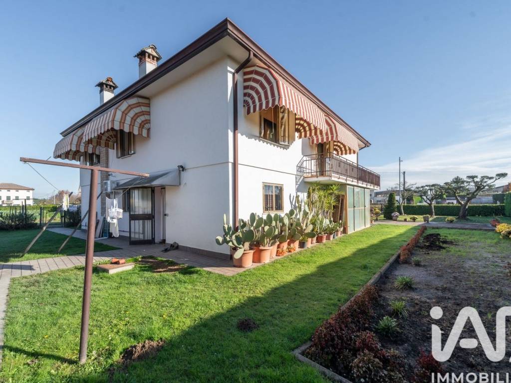 Villa a Selvazzano dentro in Via Don Giovanni Bosco, 149 - Foto 4