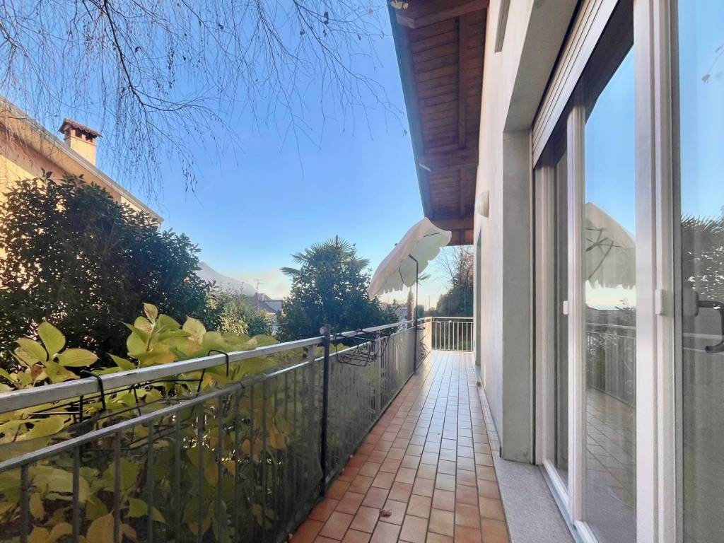 Villa a Verbania in Via delle Camelie, 7 - Foto 3