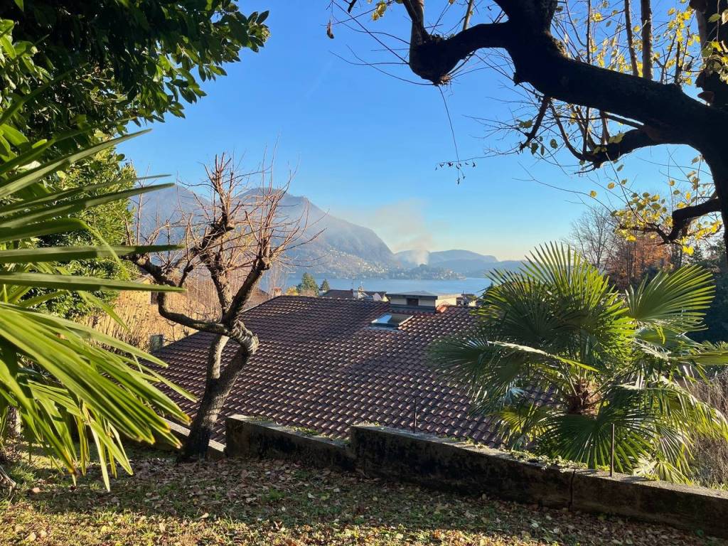 Villa a Verbania in Via delle Camelie, 7 - Foto 4