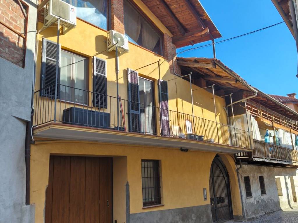 Casa indipendente a Balangero in Via Raineri, 16 - Foto 2