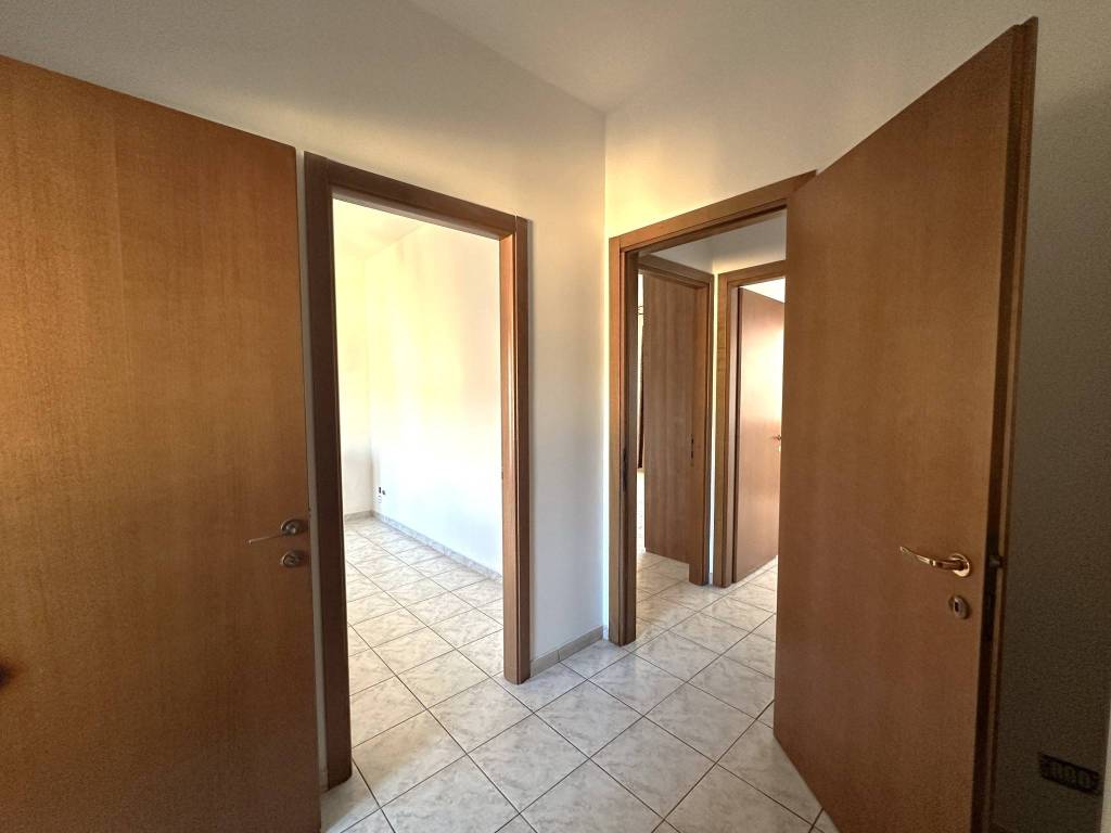 Appartamento a Montecchio maggiore in Via Leonardo da Vinci, 36 - Foto 4