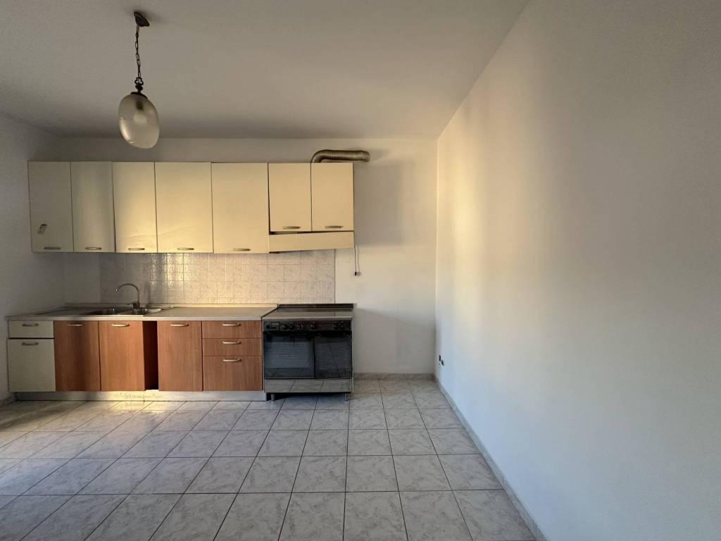 Appartamento a Montecchio maggiore in Via Leonardo da Vinci, 36 - Foto 5