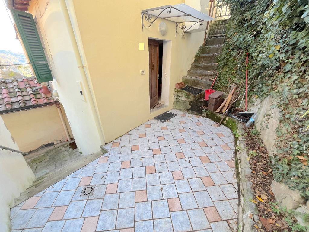 Appartamento a Pontassieve in Via Piana - Foto 2