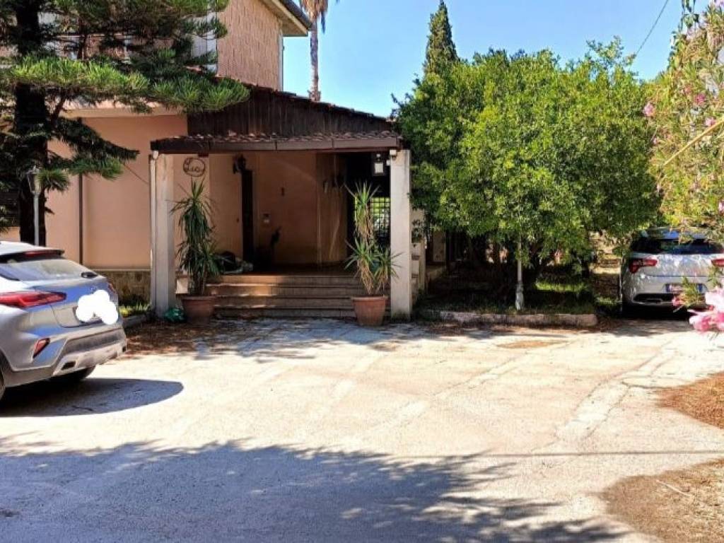 Villa a Nocera inferiore in Via Torquato Tasso - Foto 4