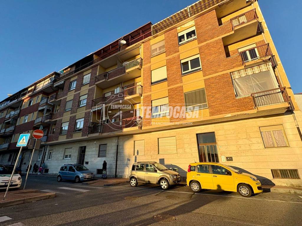 Appartamento a Rivalta di torino in Via Carignano - Foto 2