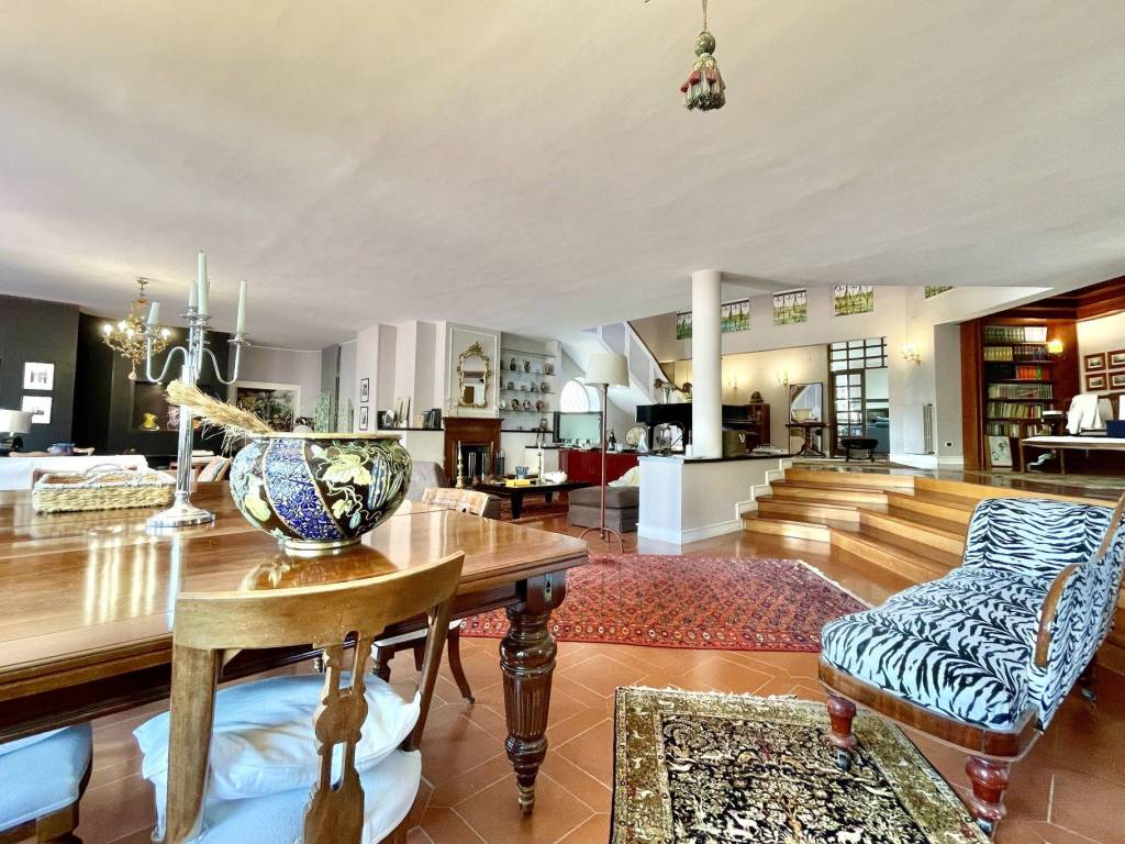 Villa a Caserta in Via Maria Sofia di Baviera, 15 - Foto 2