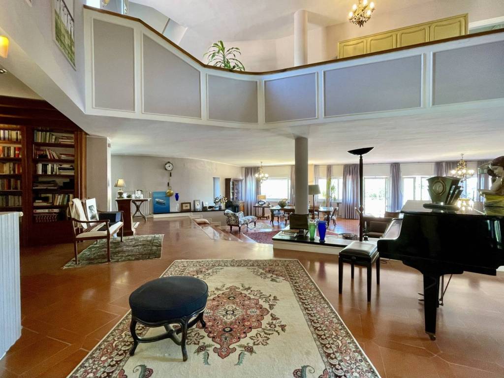 Villa a Caserta in Via Maria Sofia di Baviera, 15 - Foto 5