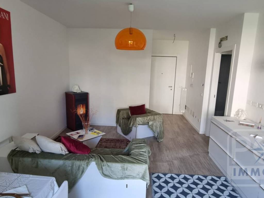 Appartamento a Verona in VIA GALILEO GALILEI 2 - Foto 4
