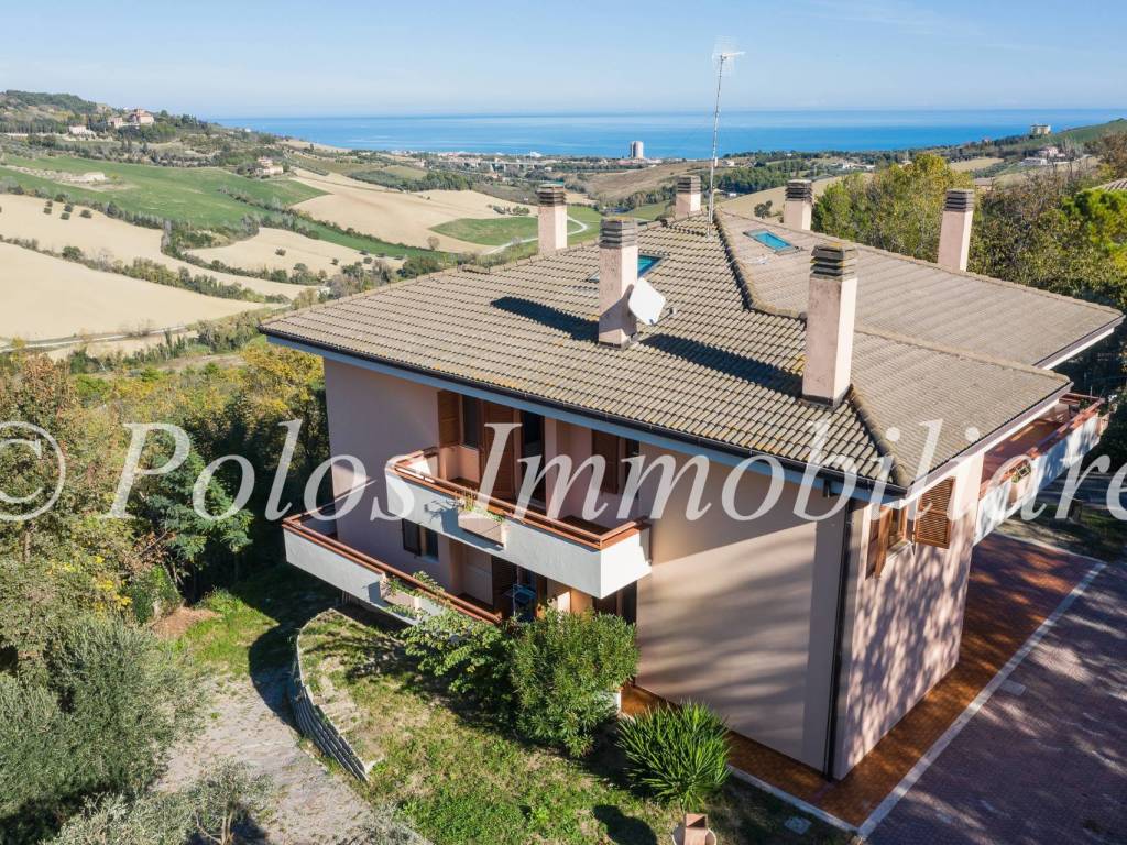Villa a Porto san giorgio in Via Valle Oscura, 55 - Foto 2