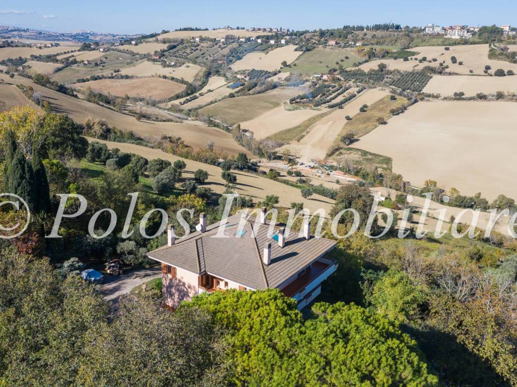 Villa a Porto san giorgio in Via Valle Oscura, 55 - Foto 3