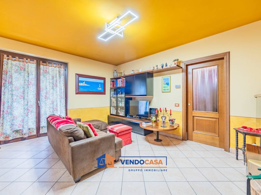 Appartamento a Pinerolo in Via Giovanni Barra, 5 - Foto 3