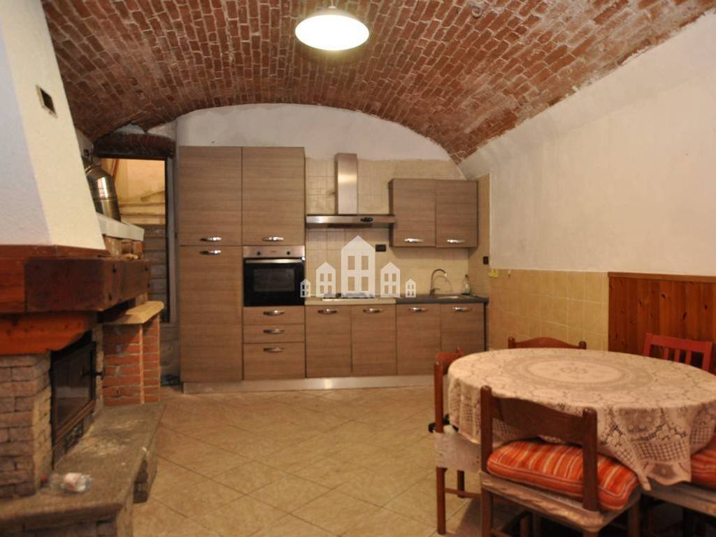Appartamento a Cuorgnè in Via Gorizia, 21 - Foto 2