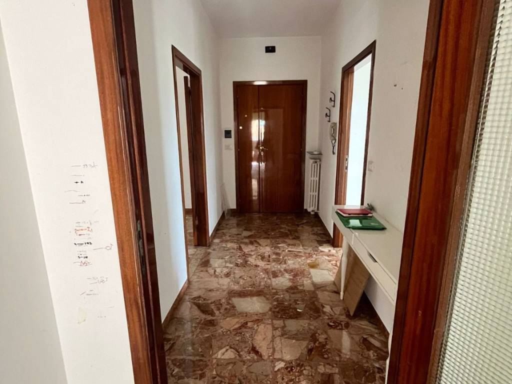 Appartamento a Fermo in Via Edmondo De Amicis, 15 - Foto 4