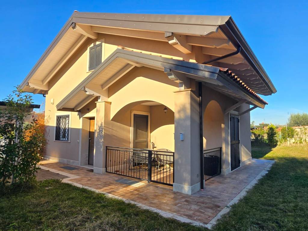 Villa a Frascati in Via Fratelli Rojni, 30 - Foto 5