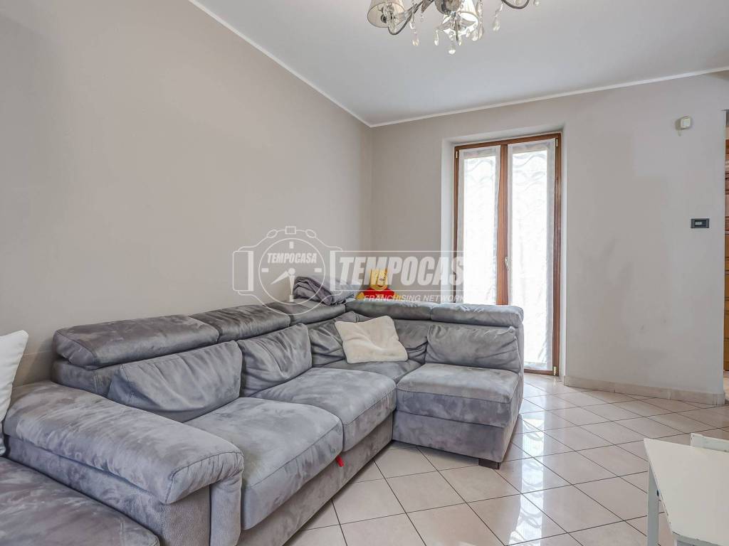 Appartamento a Divignano in Via Gramsci - Foto 4