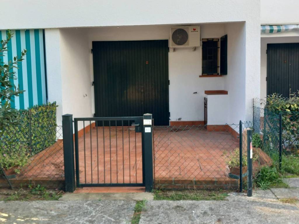 Villetta a schiera a Comacchio in Viale Umberto Giordano - Foto 2