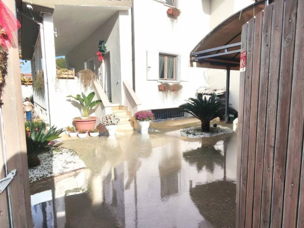 Villa a Ladispoli in Viale Nevada - Foto 3