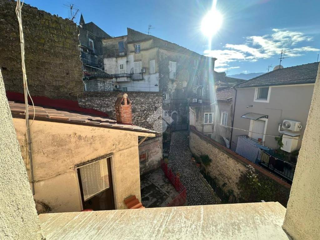 Casa indipendente a Montesarchio in Via S. Spirito, 57 - Foto 2