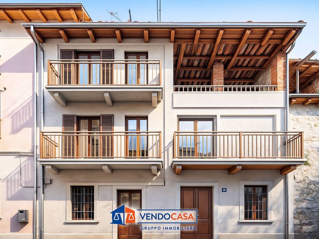 Palazzo / stabile a Feletto in Via Antonio Giordano, 15 - Foto 2