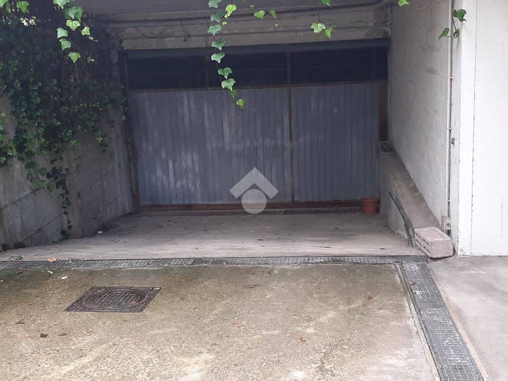 Box / garage a Montesarchio in Via Marchetiello - Foto 2