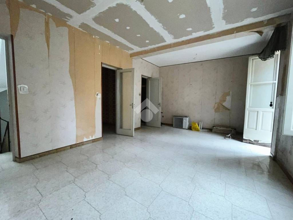 Palazzo / stabile a Bagheria in Via Paterna, 34 - Foto 2