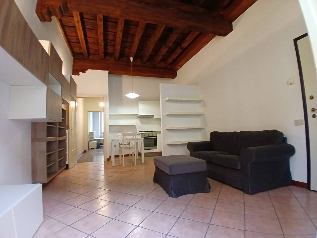 Appartamento a Brescia in Corso Giuseppe Garibaldi, 11 - Foto 2