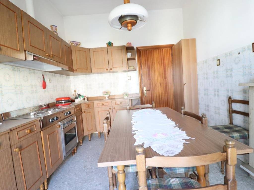 Casa indipendente a Giulianova in Via per Mosciano, 69 - Foto 5