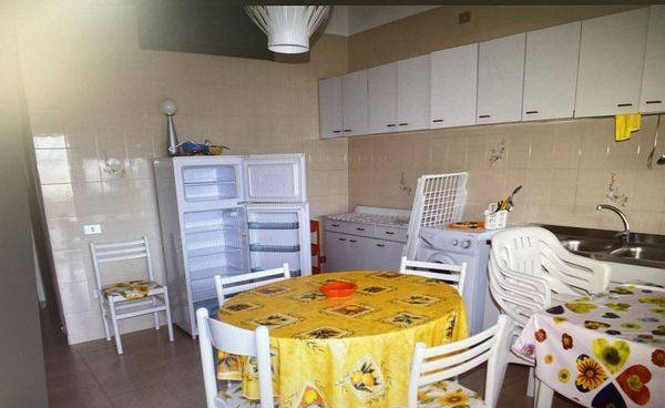 Appartamento a Sellia marina in Viale delle Ginestre - Foto 2