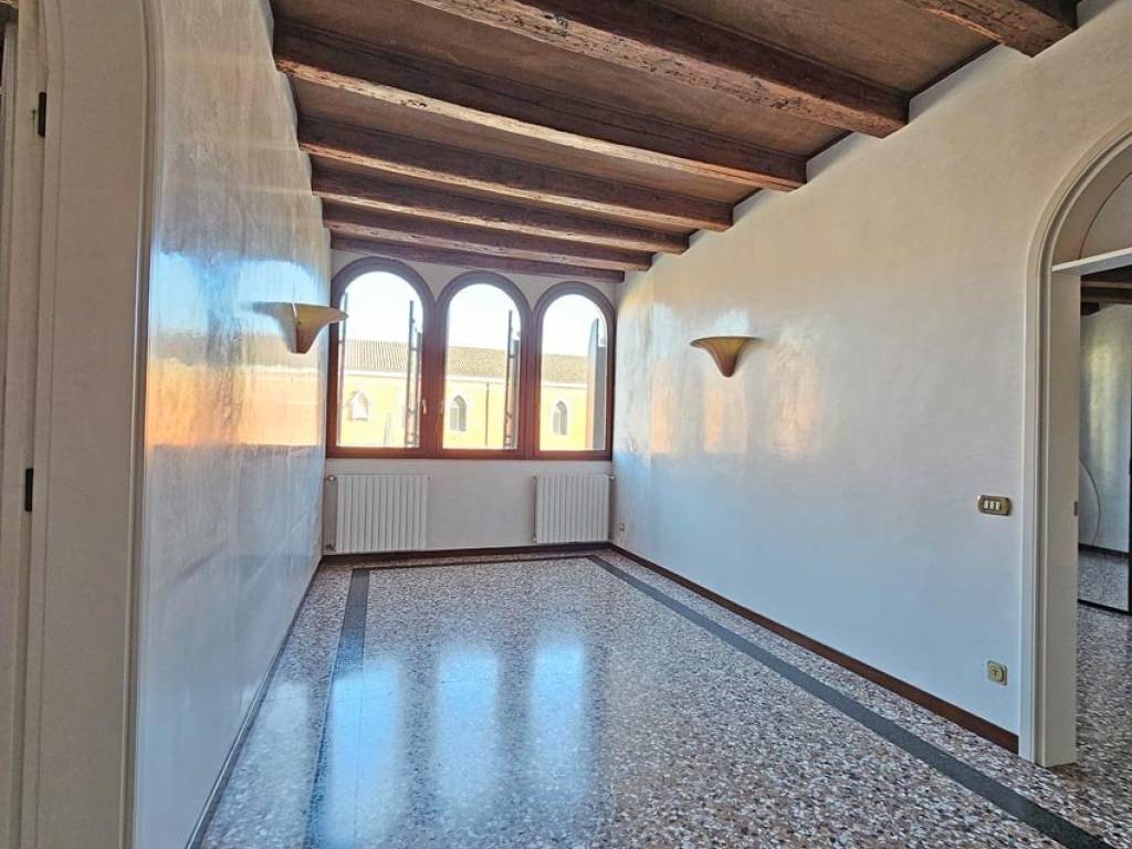 Appartamento a Chioggia in Corso del Popolo - Foto 3