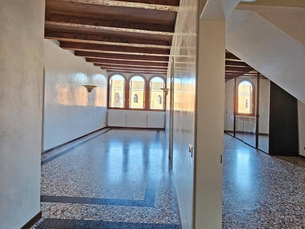 Appartamento a Chioggia in Corso del Popolo - Foto 5