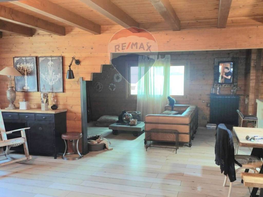 Villa a Cerisano in c/da San Nicola, 24 - Foto 3